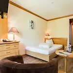 Hotell Quellenhof 3*