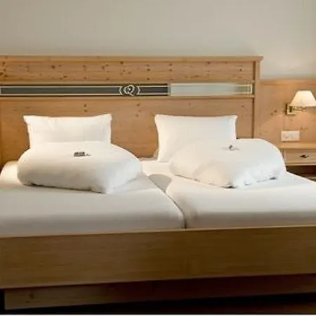 Quellenhof 3*