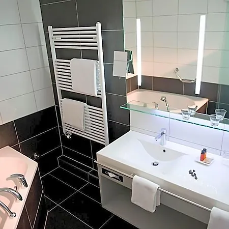 Quellenhof Hotel 3*