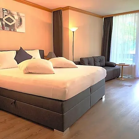 Quellenhof 3*