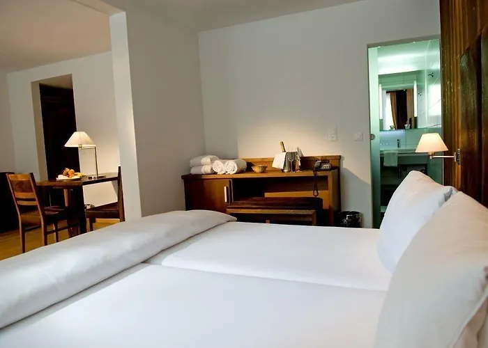 Quellenhof Otel 3*