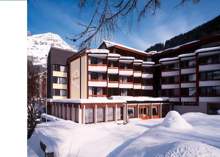 Quellenhof Otel 3*