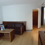 Hotel Quellenhof 3*