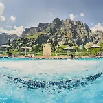 Quellenhof Hotel