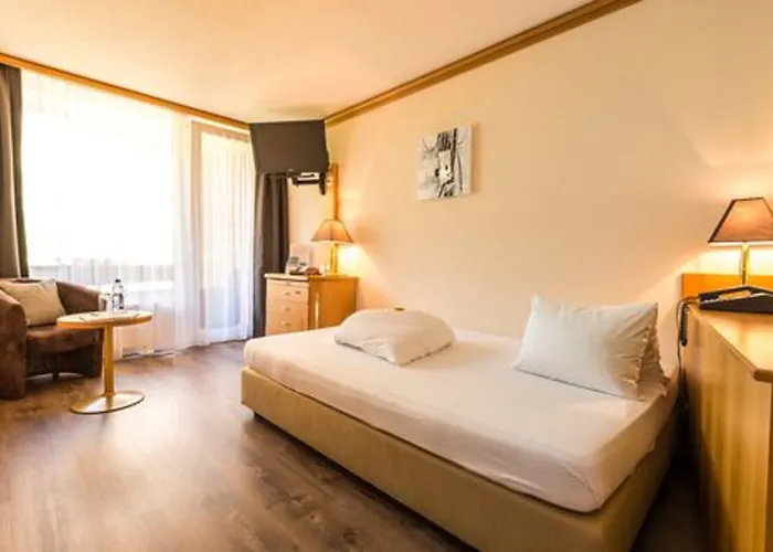 Szálloda Quellenhof 3*