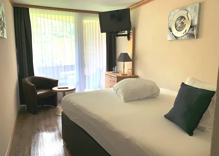 Quellenhof Szálloda 3*